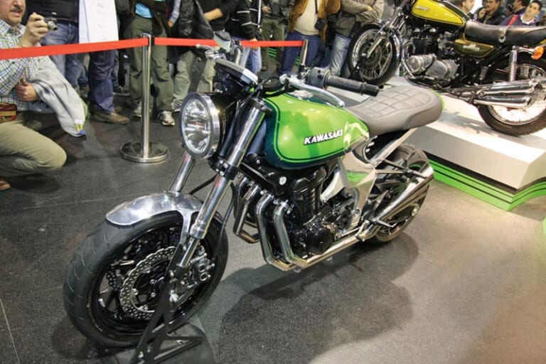Z1000カスタム|2012年|GPz900R復活か、新生GPZ900RSか……ニンジャ“匂わせ”のカワサキは2012年に前例があった!