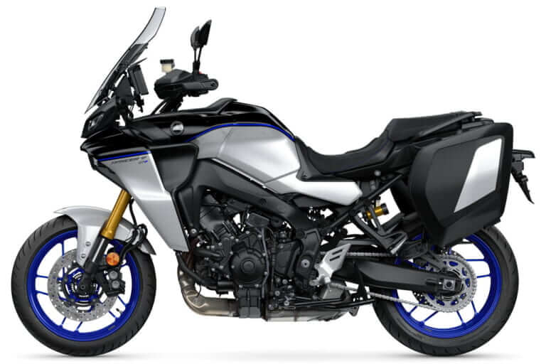 ヤマハ|トレーサー9 GT+|欧州仕様|2023年モデル|ヤマハ新型「トレーサー9GT+」登場! レーダー連動ブレーキ制御って?! 前車追従クルコン、7インチメーターも新装備【欧州】