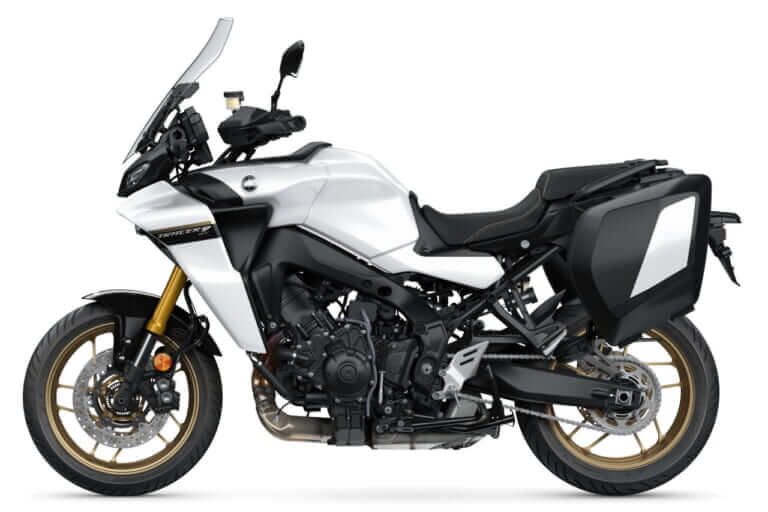 ヤマハ|トレーサー9 GT|欧州仕様|2023年モデル|ヤマハ新型「トレーサー9GT+」登場! レーダー連動ブレーキ制御って?! 前車追従クルコン、7インチメーターも新装備【欧州】