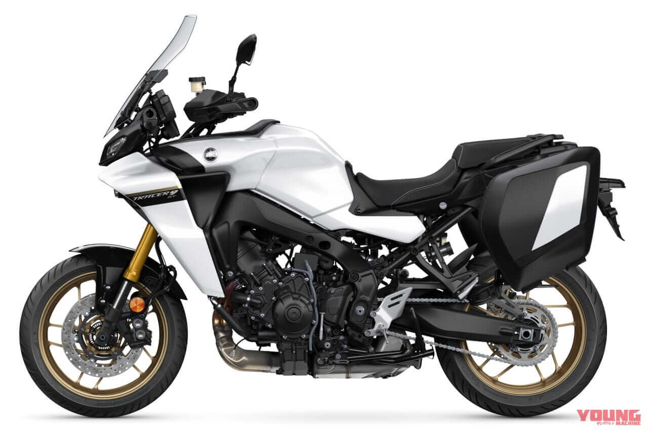|ヤマハ新型「トレーサー9GT+」登場! レーダー連動ブレーキ制御って?! 前車追従クルコン、7インチメーターも新装備【欧州】