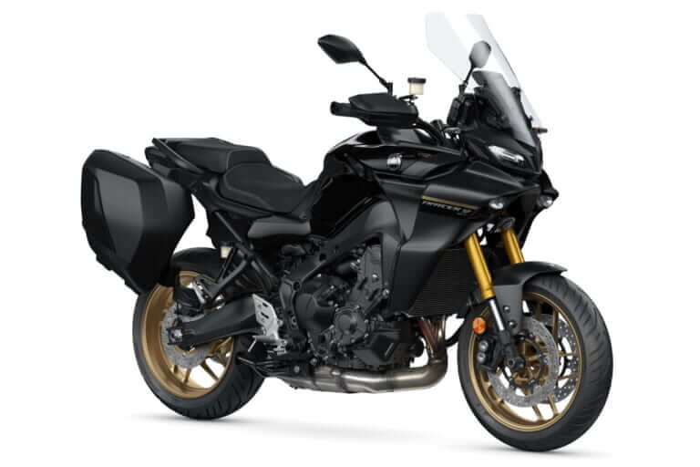 ヤマハ|トレーサー9 GT|欧州仕様|2023年モデル|ヤマハ新型「トレーサー9GT+」登場! レーダー連動ブレーキ制御って?! 前車追従クルコン、7インチメーターも新装備【欧州】