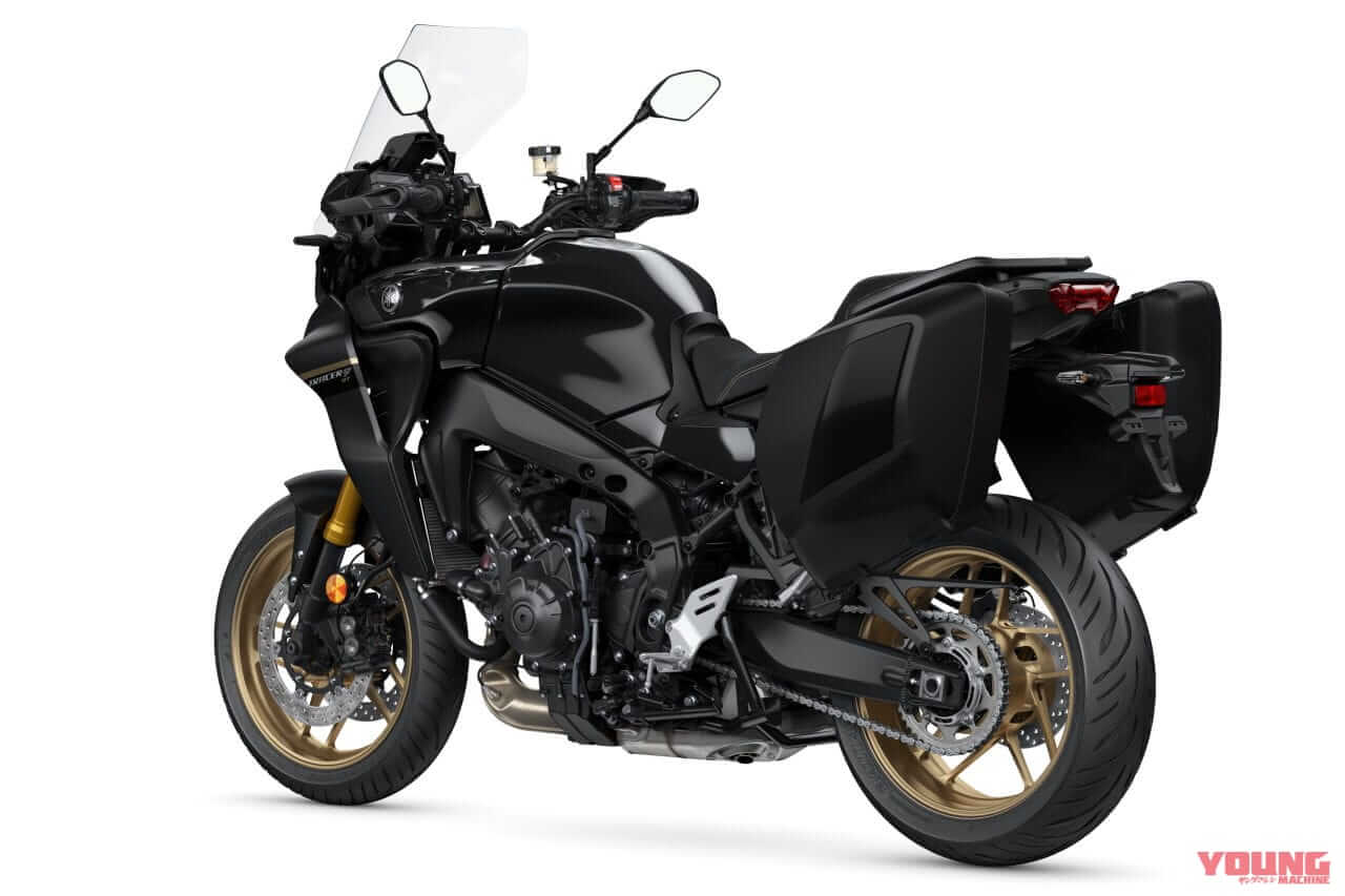 |ヤマハ新型「トレーサー9GT+」登場! レーダー連動ブレーキ制御って?! 前車追従クルコン、7インチメーターも新装備【欧州】