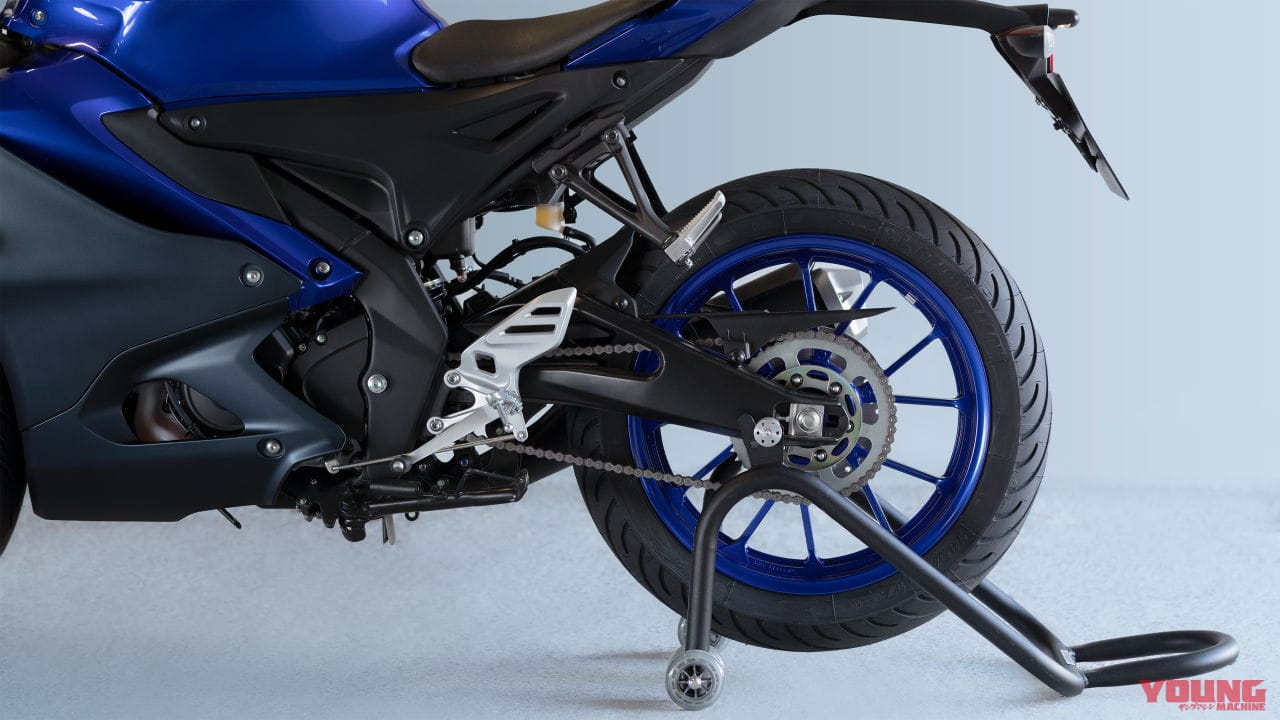 |ヤマハ新型「R125(YZF-R125)」登場! R7顔でトラコン、スマホ連動カラーメーターを装備【欧州】