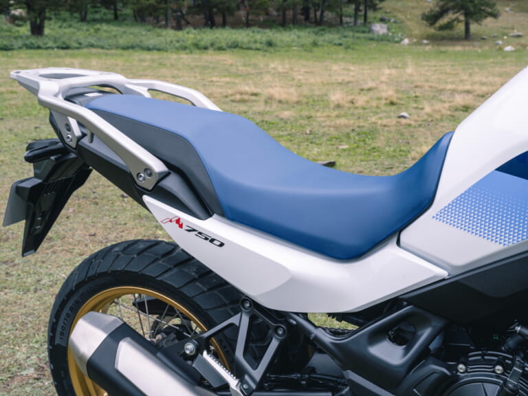 ホンダ|XL750トランザルプ|欧州仕様|2023年モデル|【いくぜ120万円切り!?】ホンダの新型車「XL750トランザルプ」欧州で価格発表! 国内発売も間近?!