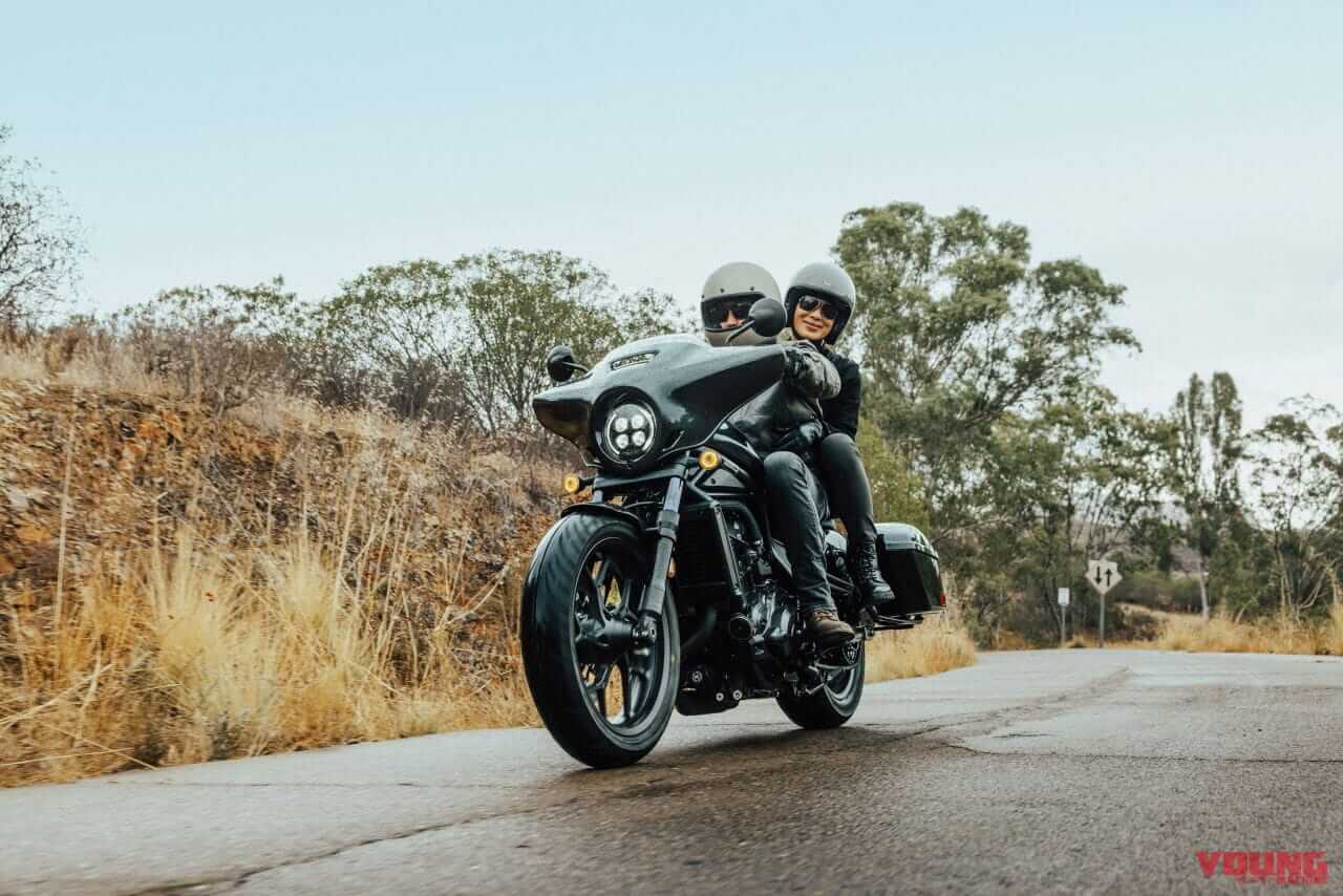 |ホンダ新型「レブル1100T」見参! 話題のツーリングバージョンはハーフフェアリングとパニア装備【海外】