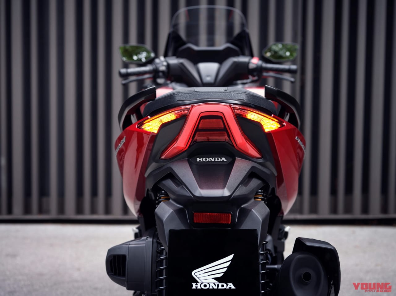 |欧州にも新型「フォルツァ」が登場! ホンダさん、次は日本ですよね?!