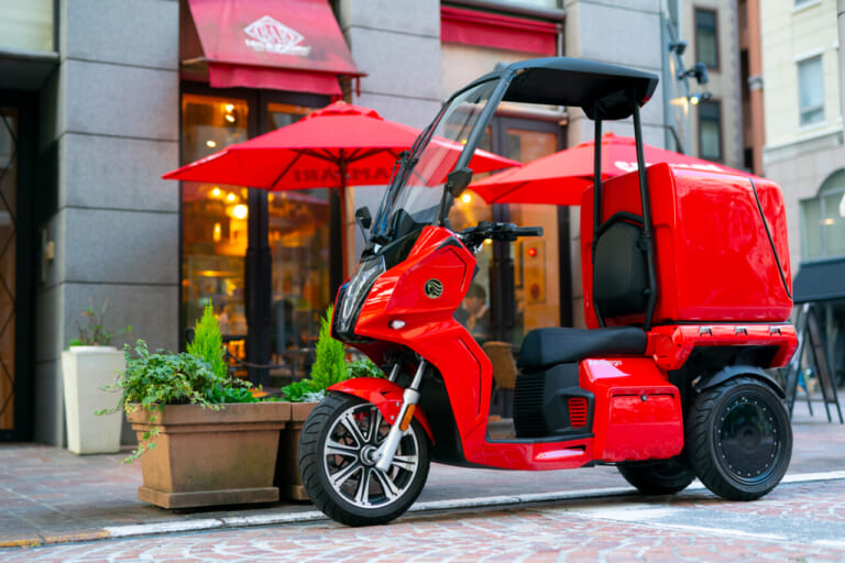 アイディア|AAカーゴ|航続距離123km! アイディアから2輪の電動ビジネスバイク「AAウィズ」新登場!