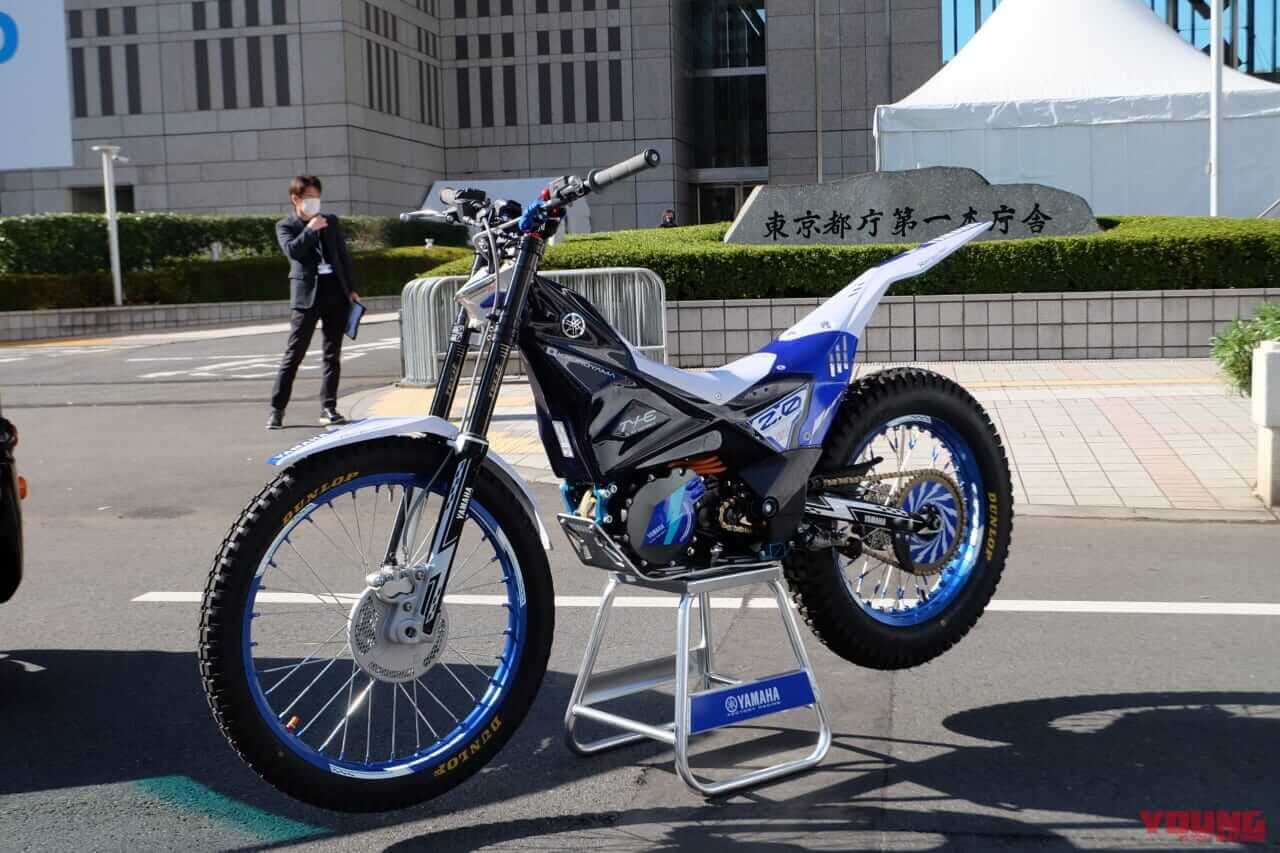 |都知事がカワサキの水素エンジンバギーに試乗! ゼロエミッションの糸口は電動モーターだけじゃない