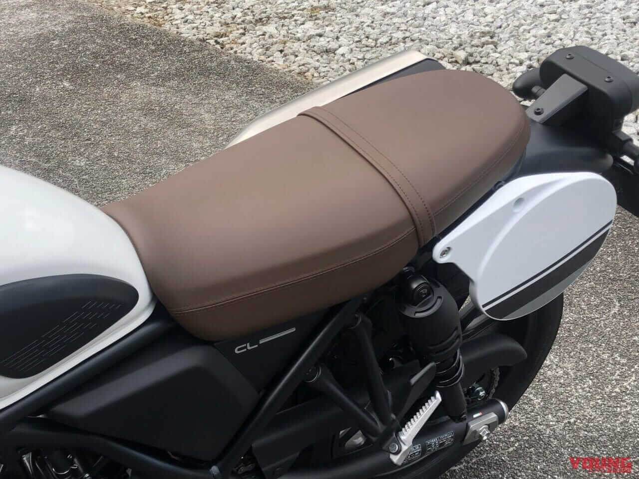 |【超速報】ホンダ「CL250」「CL500」純正カスタムを撮った!! ラリー寄せとツーリング仕様