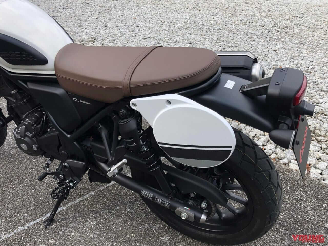 |【超速報】ホンダ「CL250」「CL500」純正カスタムを撮った!! ラリー寄せとツーリング仕様