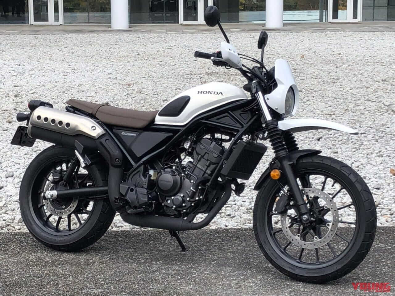 |【超速報】ホンダ「CL250」「CL500」純正カスタムを撮った!! ラリー寄せとツーリング仕様