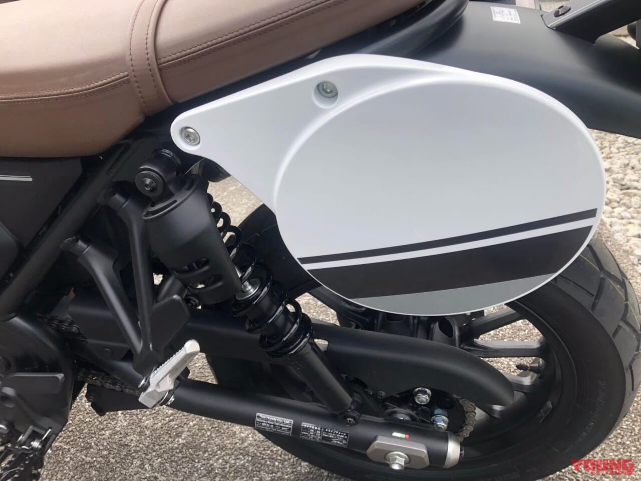 |【超速報】ホンダ「CL250」「CL500」純正カスタムを撮った!! ラリー寄せとツーリング仕様