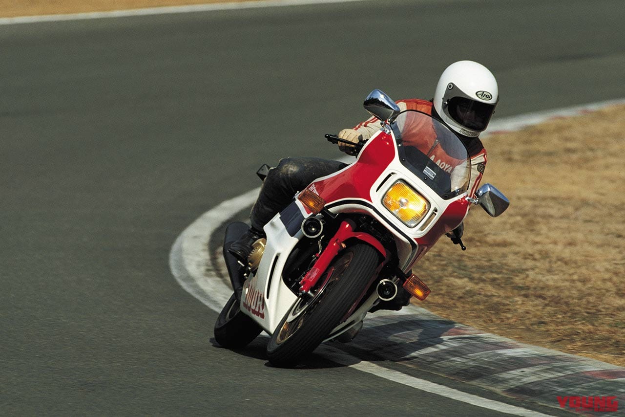 ホンダ CB1100R|「最速バイク戦国時代の幕開け」“R”を冠した市販車レーサー:1983 ホンダCB1100R【あの素晴らしい名車をもう一度】