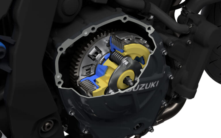 スズキクラッチアシストシステム(SCAS)|【解説】GSX-8SとVストローム800DEが搭載する、スズキ初の270°位相クランクのパラツイン