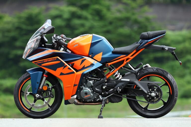 KTM RC390|KTM 新型RC390 ディテール解説【400ccクラス随一のポテンシャル!】