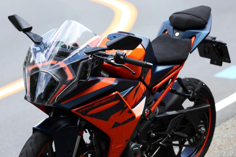 KTM RC390|KTM 新型RC390 試乗インプレッション【400ccクラスでもっとも本格的なスポーツバイクだ!】