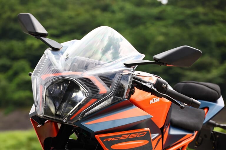 KTM RC390|フロントカウル|KTM 新型RC390 ディテール解説【400ccクラス随一のポテンシャル!】