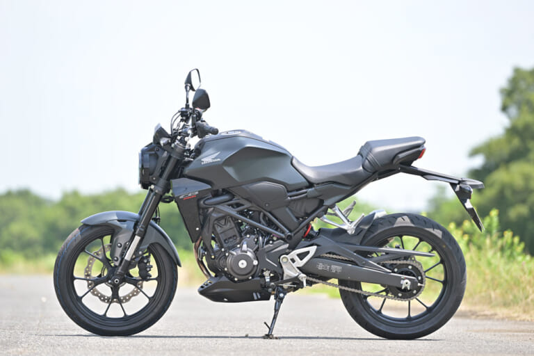 ホンダ CB250R|ホンダ 新型CB250R 車両ディテール解説【各所をブラッシュアップ&排ガス規制対応】