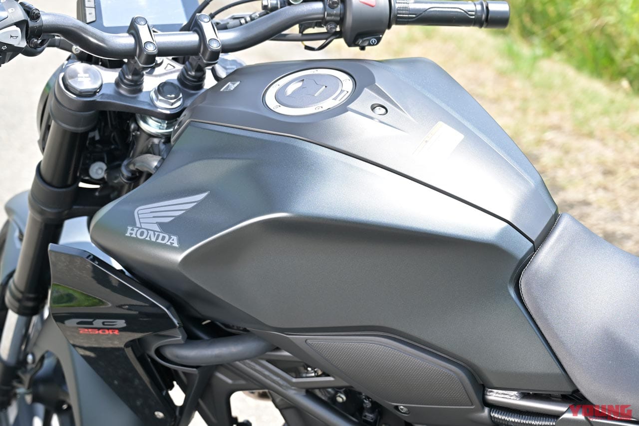 |ホンダ 新型CB250R 車両ディテール解説【各所をブラッシュアップ&排ガス規制対応】