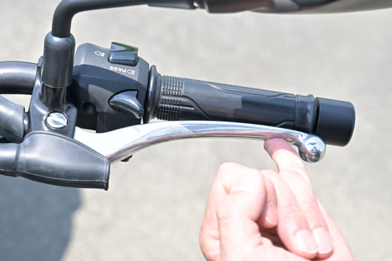 ホンダ CB250R|アシストスリッパークラッチ|ホンダ 新型CB250R 車両ディテール解説【各所をブラッシュアップ&排ガス規制対応】