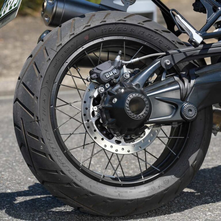 BMW RナインTアーバンG/S|BMW RナインTアーバンG/S 試乗インプレッション【規制対応後も濃密さは不変】