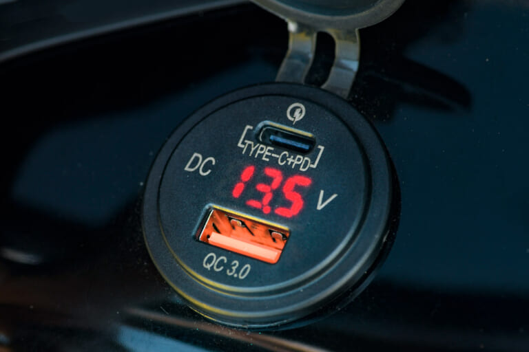 スコマディ テクニカ125|スコマディ テクニカ125 試乗インプレッション【見た目も走りもクラシカルな英国スクーター】