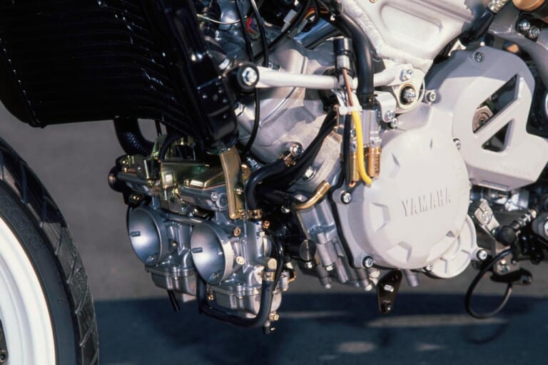 ヤマハ TZR250|エンジンまわり|‘80s国産名車「ヤマハ TZR250(3MA)」再見【最後にして究極の2ストパラレルツイン】