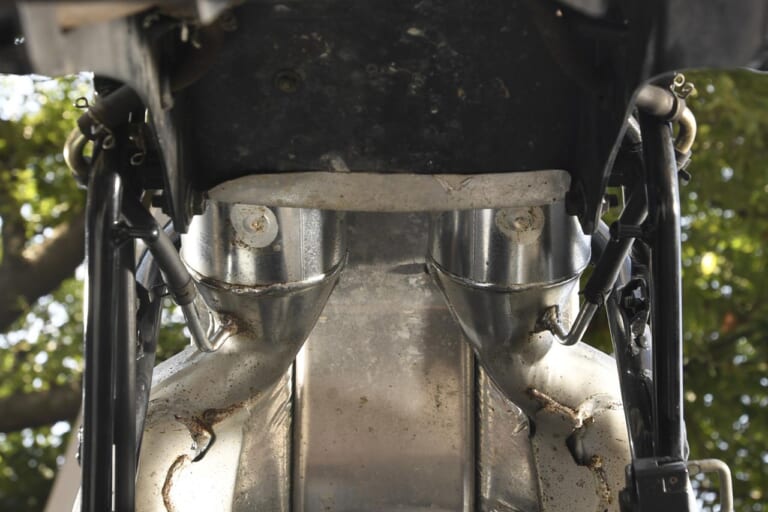 ヤマハ TZR250|チャンバー|‘80s国産名車「ヤマハ TZR250(3MA)」完調メンテナンス【エンジン関連部品の供給が厳しい】