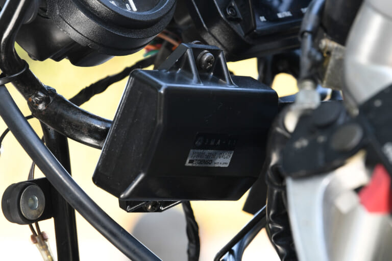 ヤマハ TZR250|CDIユニット|‘80s国産名車「ヤマハ TZR250(3MA)」完調メンテナンス【エンジン関連部品の供給が厳しい】