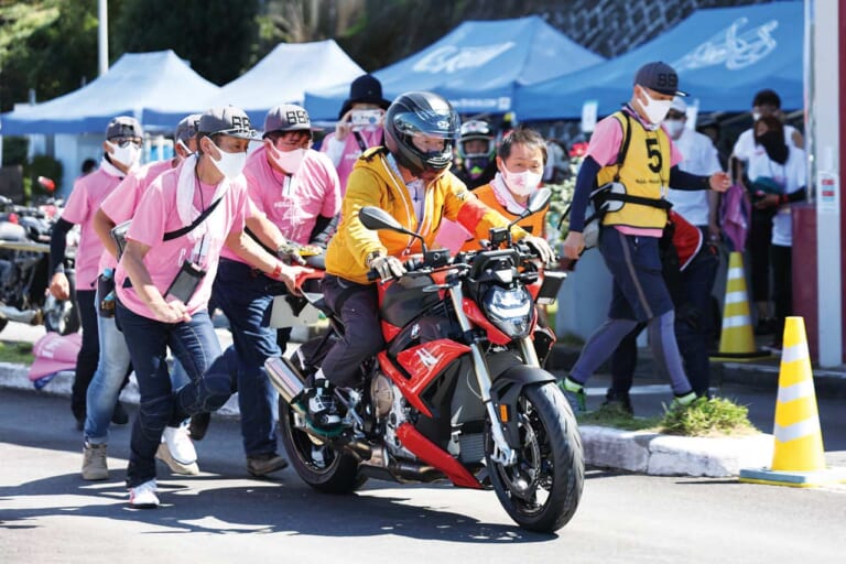 モトライダースフェスタ|レーサーもカブも! 皆が楽しめる大イベント「モトライダースフェスタ2022 in箱根」が開催