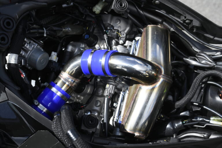 トリックスター ニンジャZX-25Rターボ|250km/h達成のZX-25Rターボ市販化目前! その乗り味はまるで2スト?【トリックスター ニンジャZX-25Rターボ 試乗インプレッション】