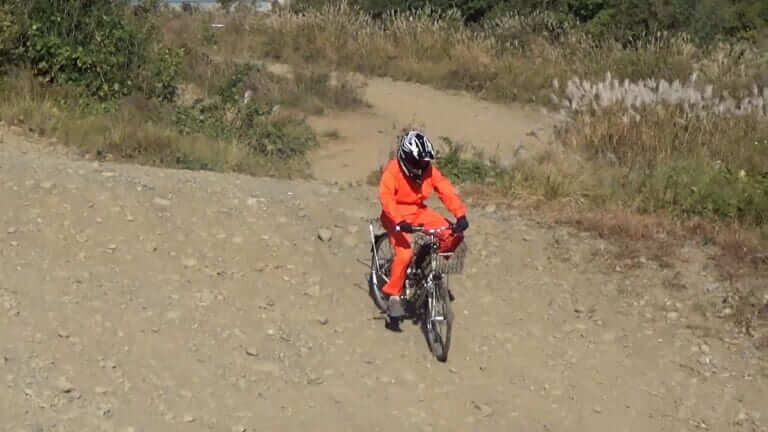 自作モペット製作記 #9|【最終回】改造ママチャリ、中国製エンジンを積んで大疾走! クローズドコースにて走行試験〈自作モペット製作記 #9〉