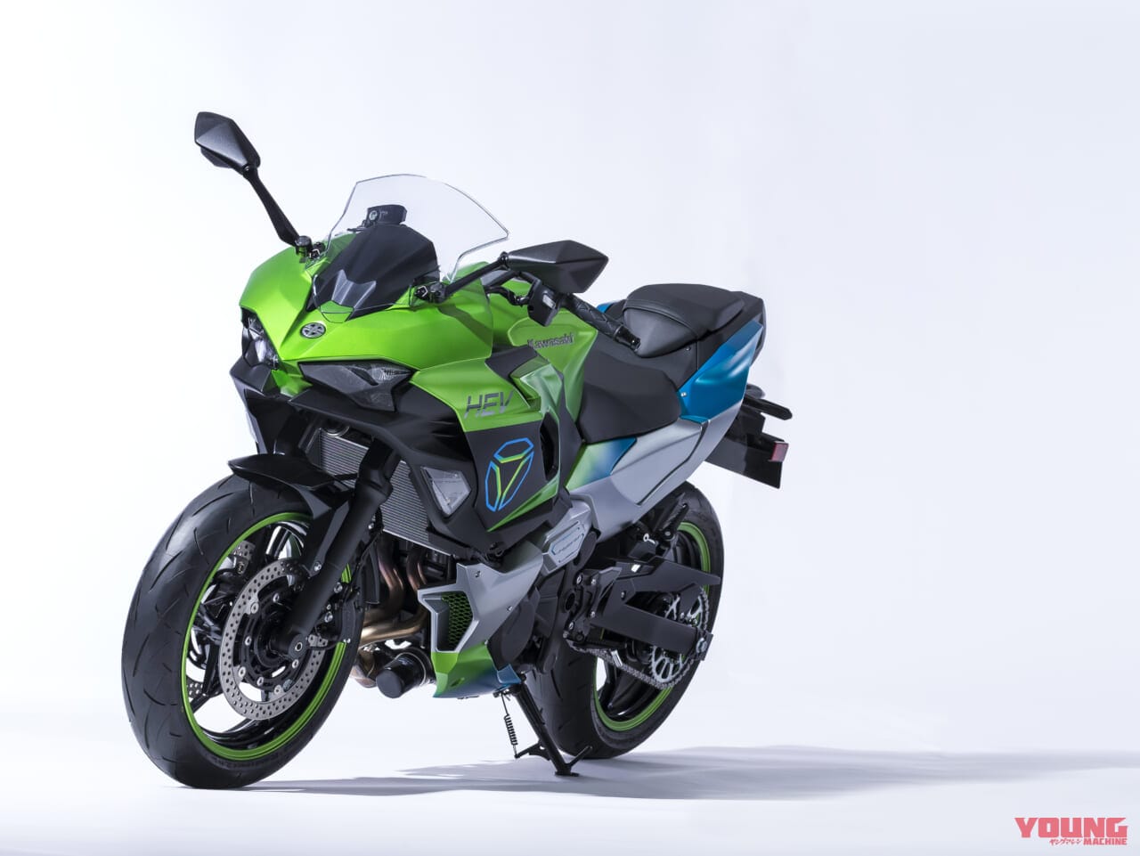 カワサキ|ニンジャHEV|やっぱりカワサキ無双! EVを2023年、ハイブリッドを2024年に発売しつつ…30機種ものガソリン車を投入する!?