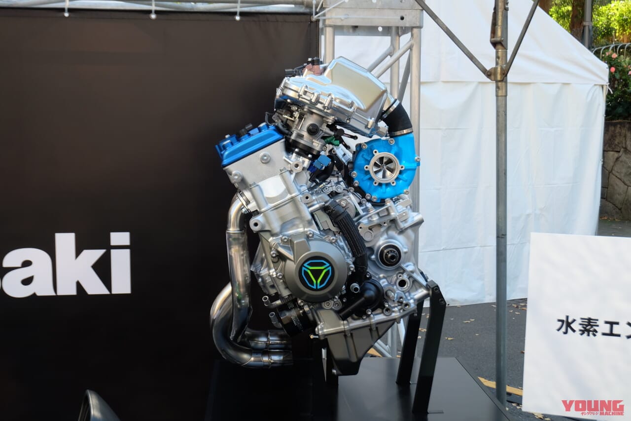 |都知事がカワサキの水素エンジンバギーに試乗! ゼロエミッションの糸口は電動モーターだけじゃない