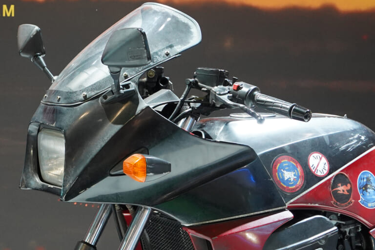 GPz900R|トップガン|EICMA2022|まさかのGPz900R復活!? EICMAで展示のトップガン仕様に「離陸に備えよ」の超意味深メッセージ!!