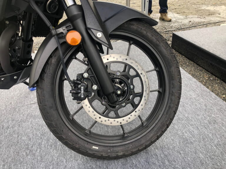 スズキ|VストロームSX|2023年モデル|【日本発売決定】スズキ「VストロームSX」「Vストローム800DE」「Vストローム1050DE」本社イベントでサプライズ!