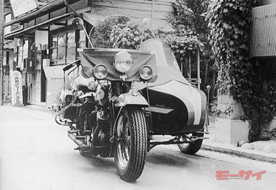 昔の人はなぜバイクを「単車」と呼ぶのか？ タイヤはふたつあるのに……（18ページ目）