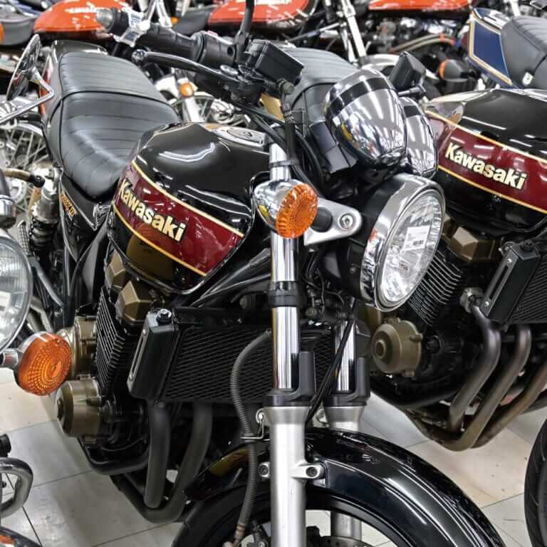 KAWASAKI Z400FX|400cc中古バイクは依然4気筒が大人気! 絶版車の宝庫で相場をチェック〈絶版中古車の新常識:中型編〉