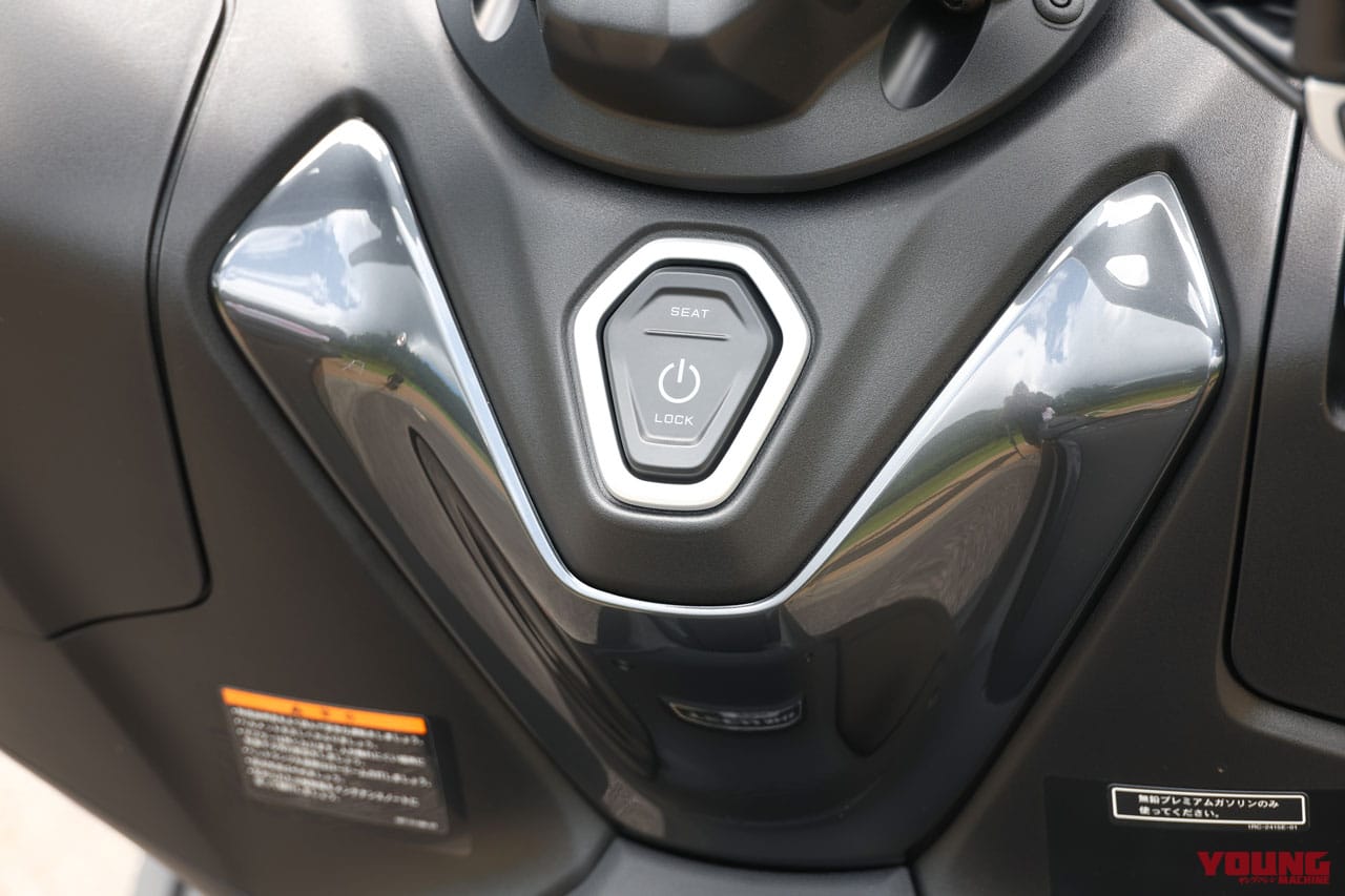 |ヤマハTMAX560 テックマックス 試乗インプレ【スタイル刷新&軽量ホイールで走行性能と利便性を底上げ】