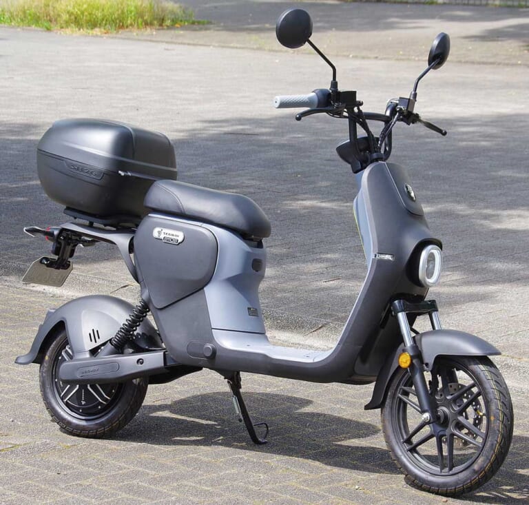 Segway B110S|セグウェイから電動バイク登場! B110S 試乗インプレッション【機能満載でスリム&コンパクト】