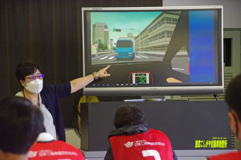 高校生の自動二輪車等の交通安全講習|埼玉県教育委員会|〈若年層の交通安全〉新しいモビリティの活用に向け、安全教育/コンテンツの充実を【タブレット配布はチャンス】