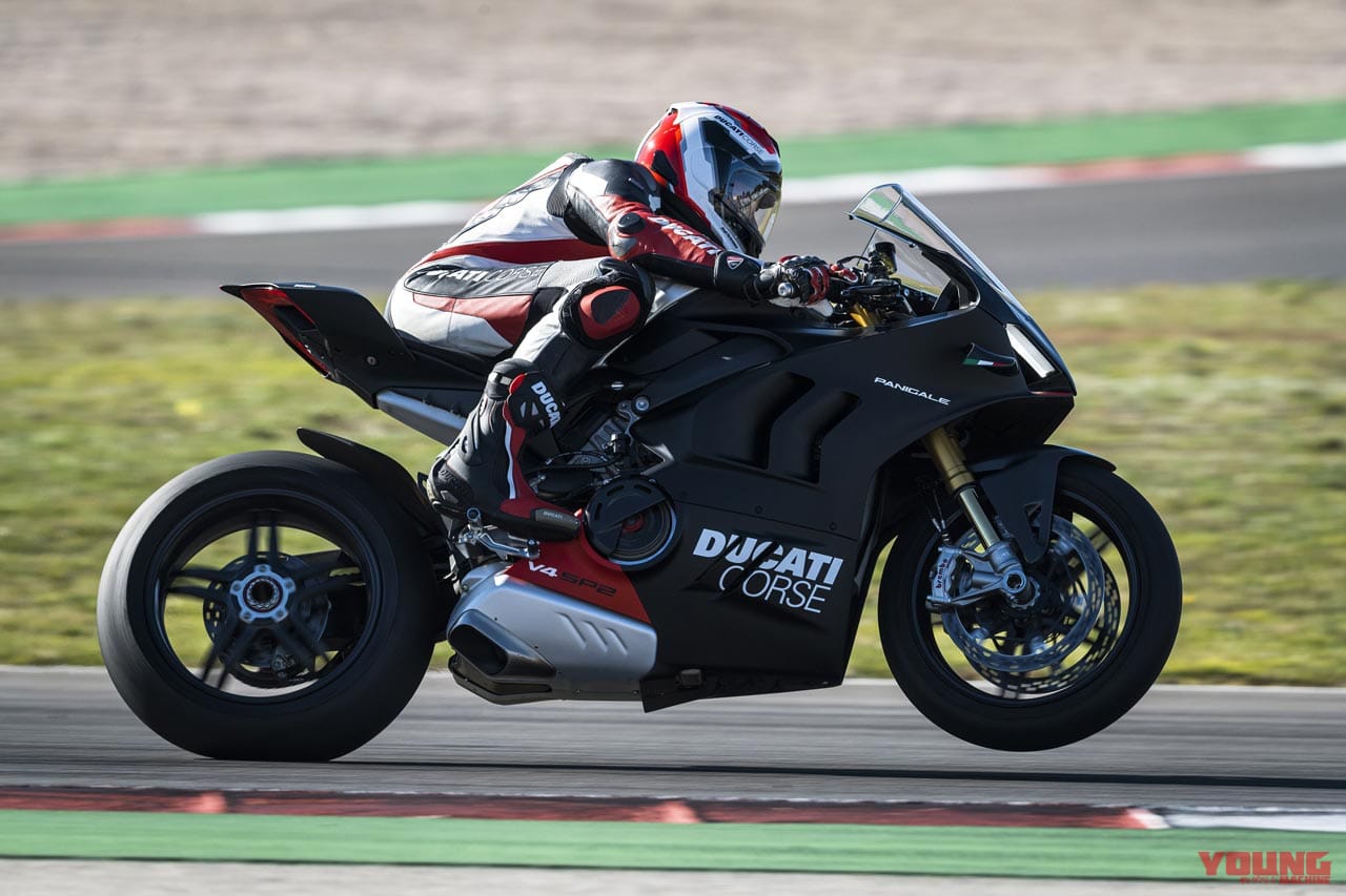 Q45:スーパースポーツなど、速そうなバイクはなぜマフラーが短いの?【30秒でわかる! バイクの疑問】