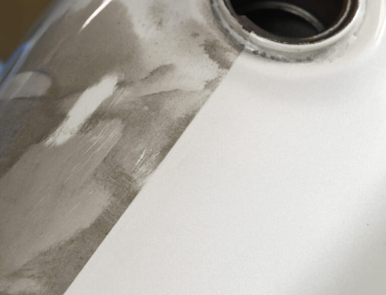 CR-1|ガラスコーティング|バイクのガラスコーティング・CR‐1は“被膜純度100%”で愛車の深い輝きをキープ!