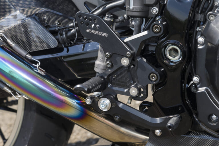 ストライカーZ900RS|’23 Z900RSに適合したストライカーのカスタムパーツ群【8BL対応マフラーも開発中】