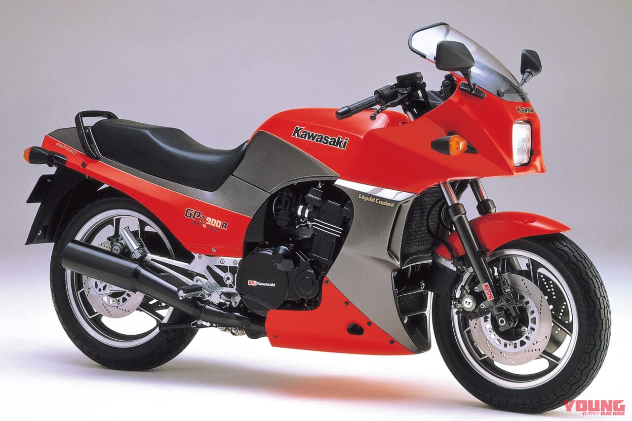 カワサキ GPX900R|「トップガンにも登場」ニンジャの始祖となった長寿バイク:1984カワサキGPz900R【あの素晴らしい名車をもう一度】