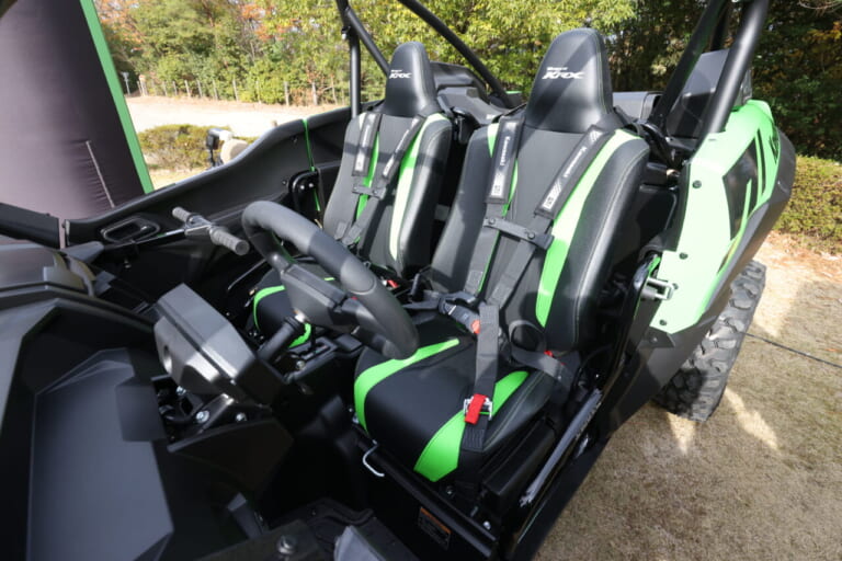 カワサキ|オフロード4輪|テリックス|KRX1000|【試乗速報】ヌルヌル&ヒタヒタ! カワサキのオフロード4輪「テリックス/ミュール」は、サスペンションの動きがヤバい乗り物だ!!