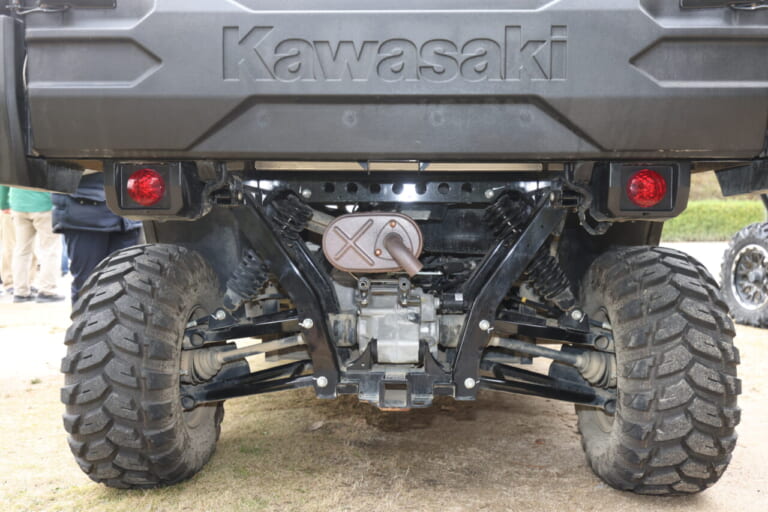 カワサキ|オフロード4輪|ミュール|PRO-FXT EPS|【試乗速報】ヌルヌル&ヒタヒタ! カワサキのオフロード4輪「テリックス/ミュール」は、サスペンションの動きがヤバい乗り物だ!!