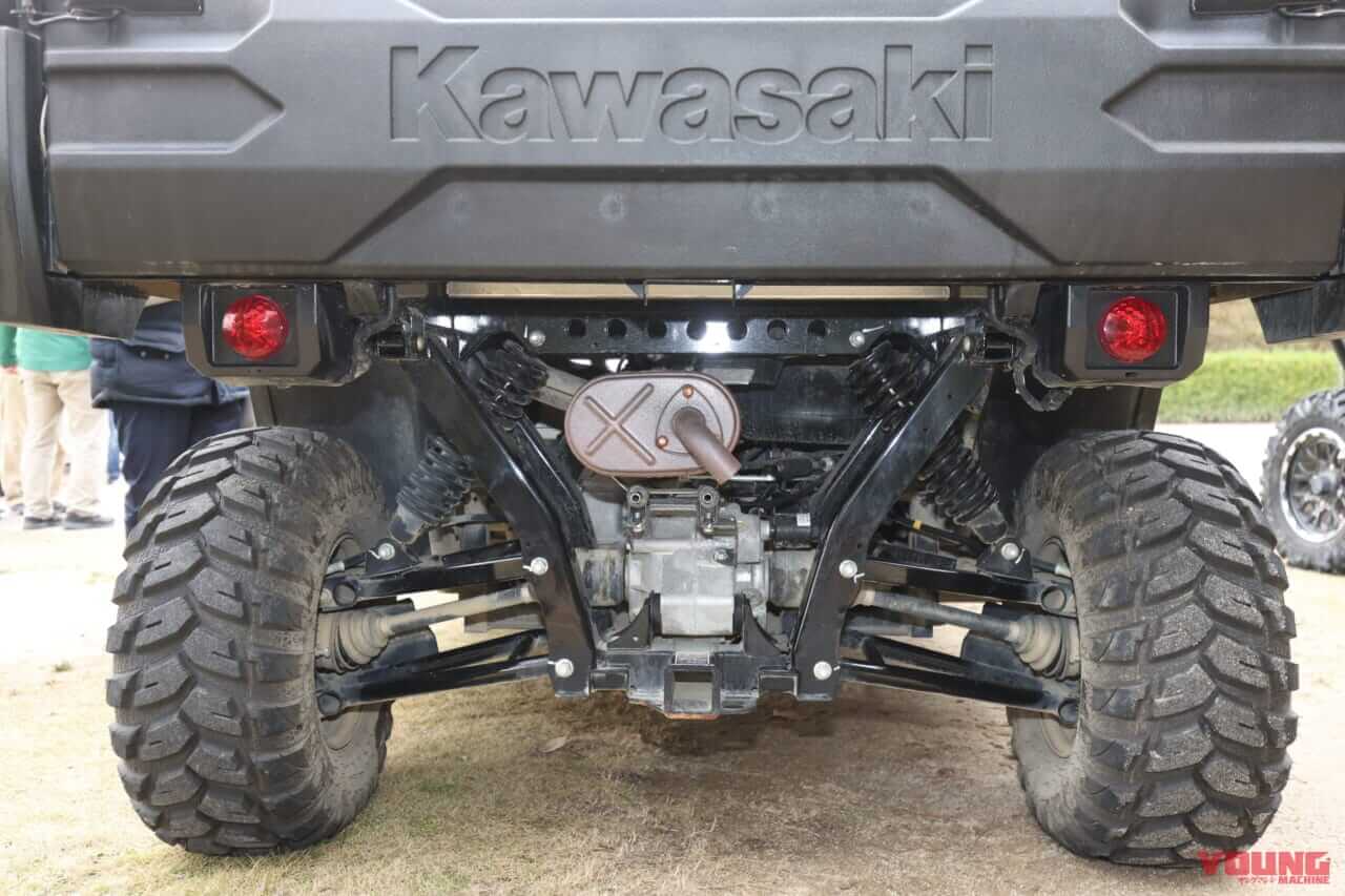 カワサキ|オフロード4輪|ミュール|PRO-FXT EPS|【試乗速報】ヌルヌル&ヒタヒタ! カワサキのオフロード4輪「テリックス/ミュール」は、サスペンションの動きがヤバい乗り物だ!!