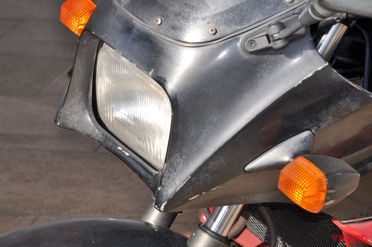 |トップガン「GPZ900R」は転倒歴があった!? エイジング処理だけじゃない傷やヤレ感の再現がハンパない!