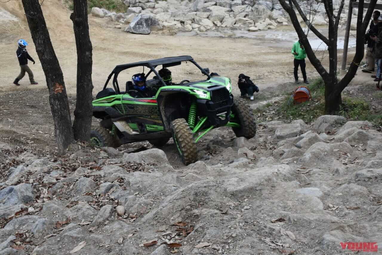 |【試乗速報】ヌルヌル&ヒタヒタ! カワサキのオフロード4輪「テリックス/ミュール」は、サスペンションの動きがヤバい乗り物だ!!